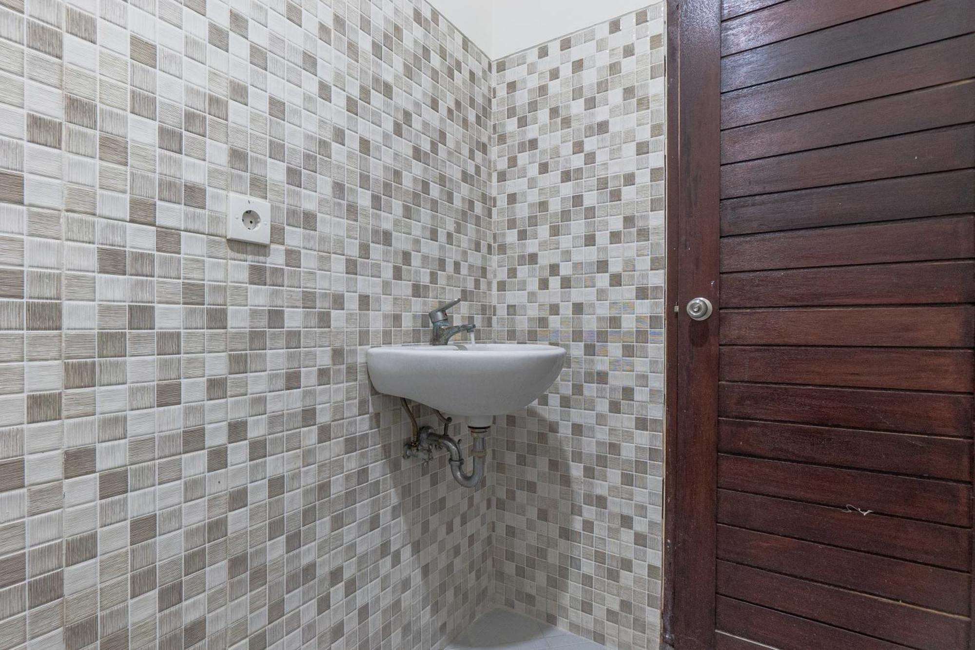 Azalea Homestay & Villa Canggu Zewnętrze zdjęcie